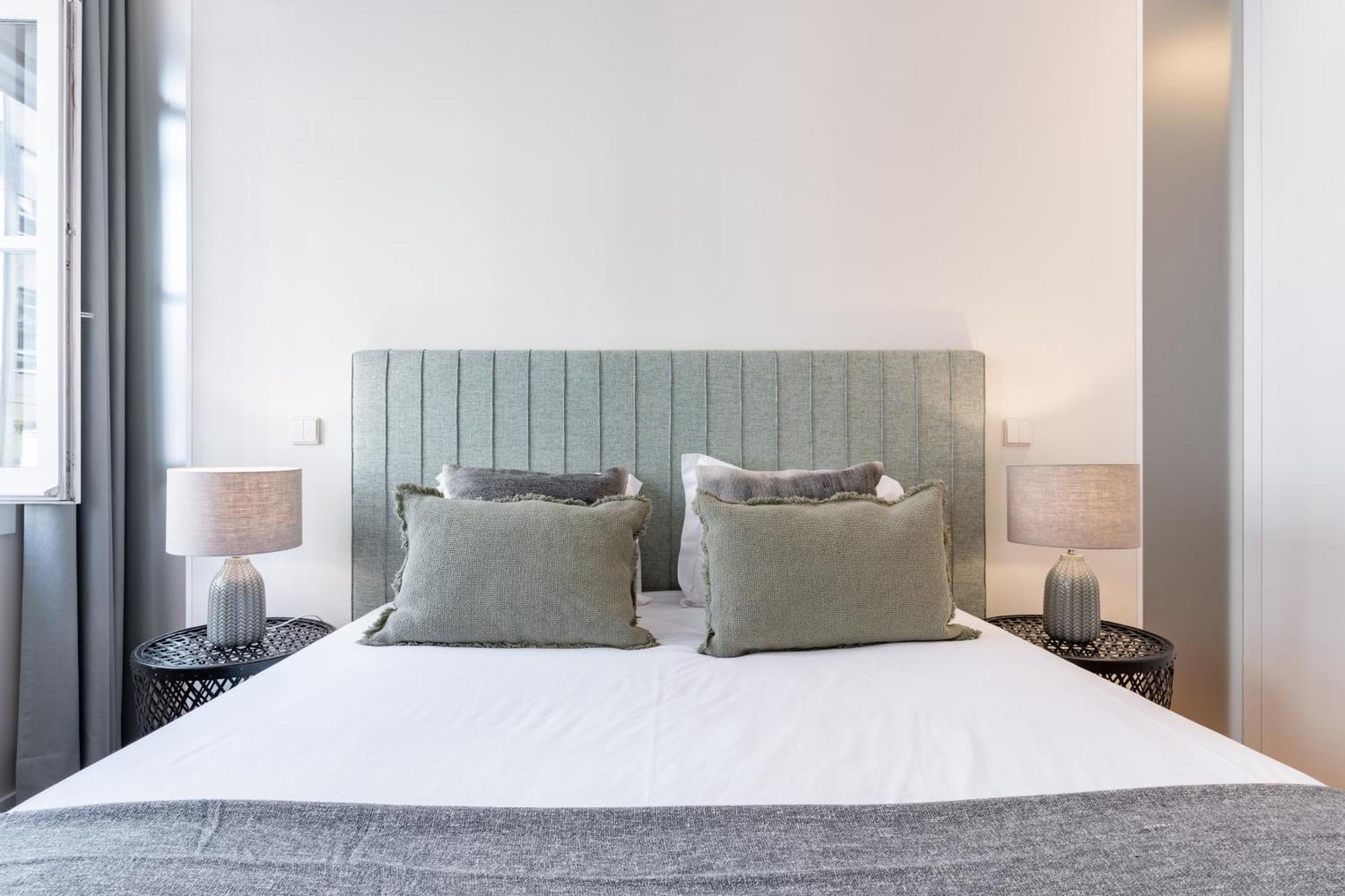 Viva 4 Suites Batalha Residence & Size Flats Batalha Porto Zewnętrze zdjęcie